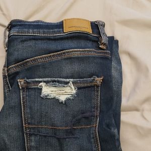 Ripped Highest Rise American Eagle Jeans/Jeggings